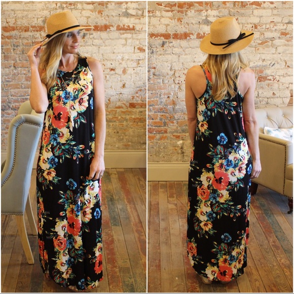 ✨LAST✨Black Floral Sleeveless Maxi Dress - Picture 2 of 2
